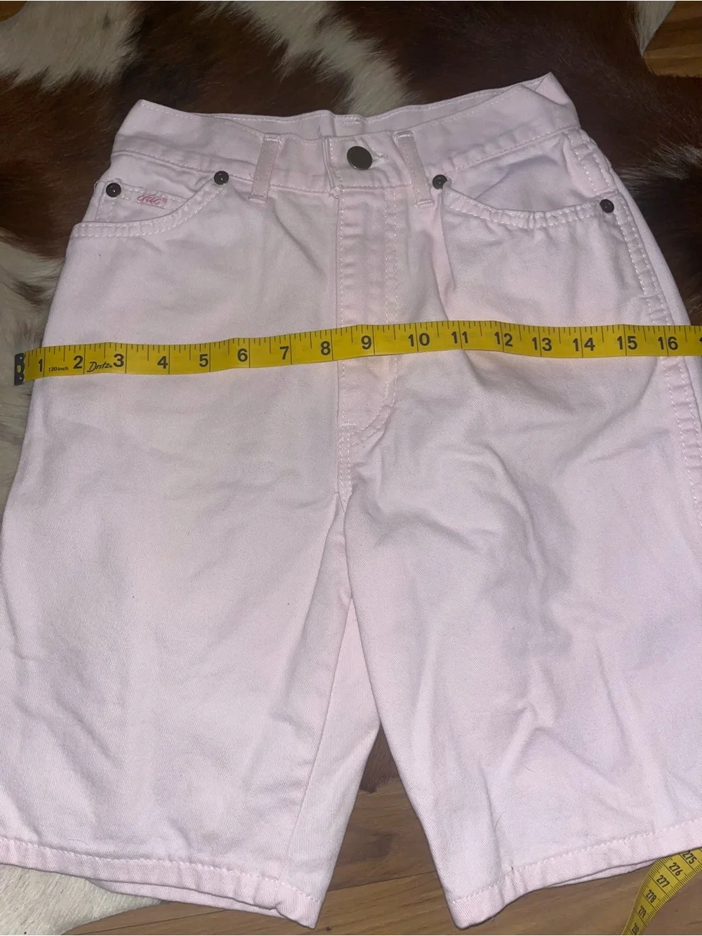 Vintage CHIC brand light pink Bermuda shorts size 24 (0) GUC